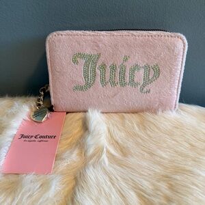 Juicy Couture Be Classic II Multi Compartment Pink Clay Velour Bifold Wallet